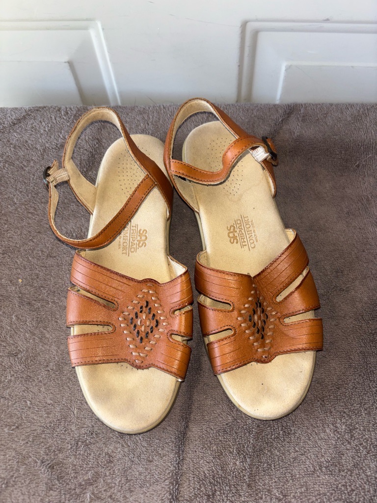 Sas Brown Tripad Comfort Sandals Size 8.5 M